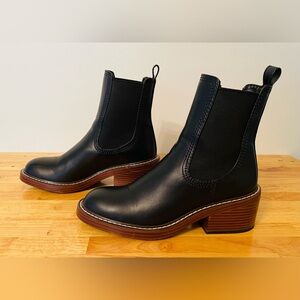 Steve Madden Laurely Chelsea Bootie Women’s Size 7.5